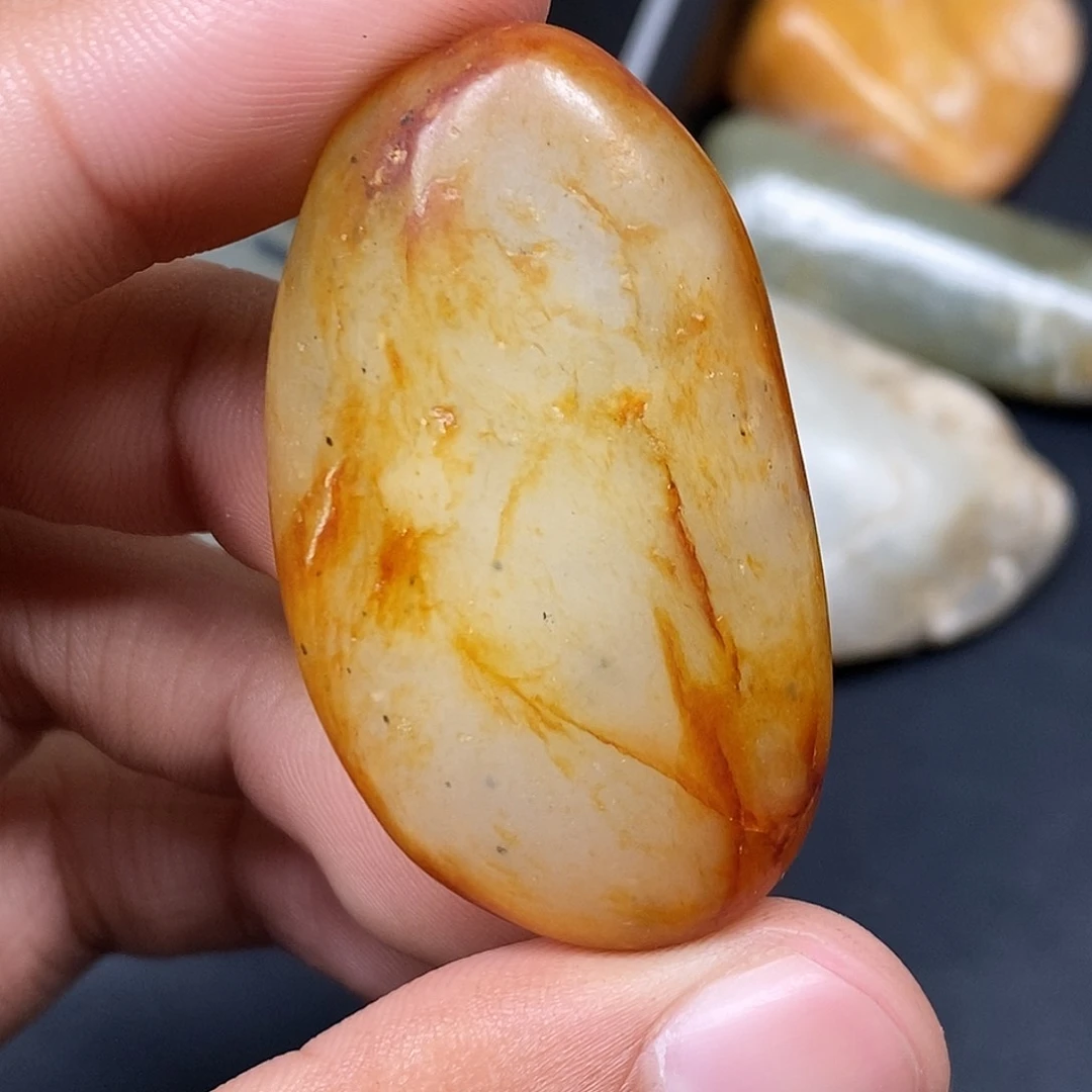 和田玉（糖玉）未镶嵌挂件