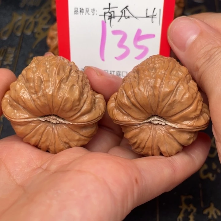 吊坠桃核文玩的好
