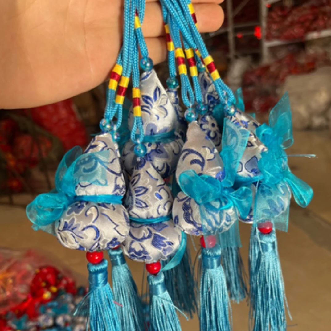 【缎面丝带葫芦】批发摆摊进货义乌小工艺品刺绣艾草香囊端午香包