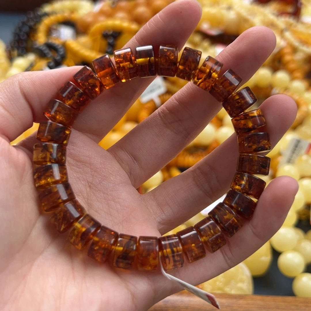 未镶嵌琥珀珠宝奇石