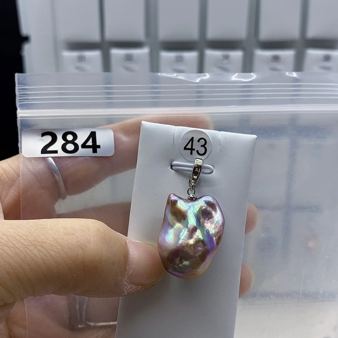 颈饰合金淡水珍珠