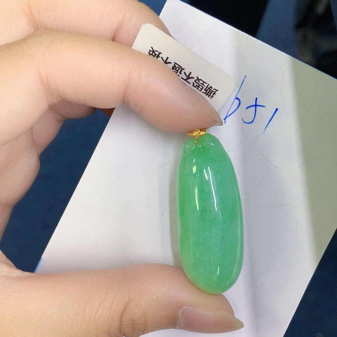 翡翠18K金镶嵌颈饰00000000