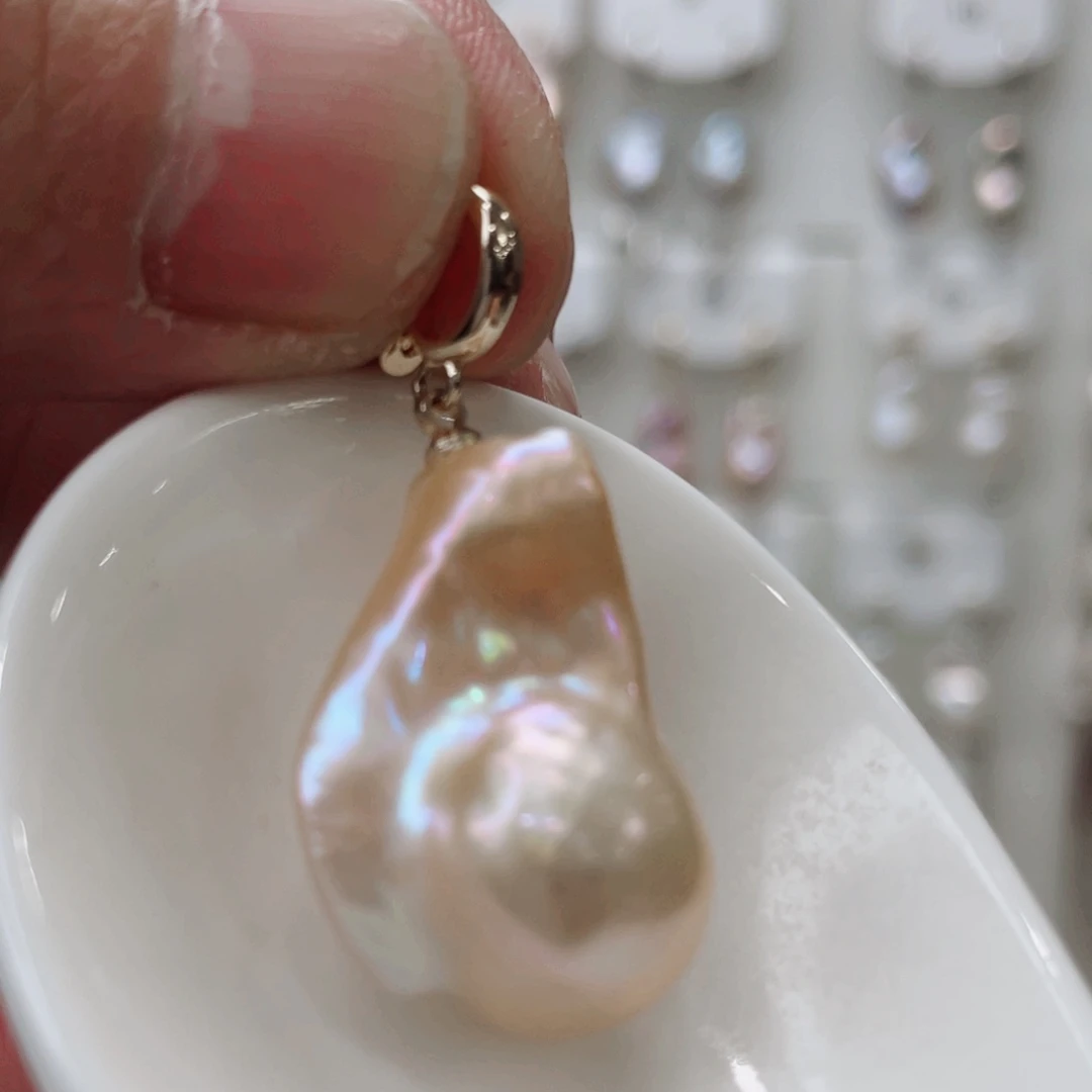 颈饰未镶嵌淡水珍珠