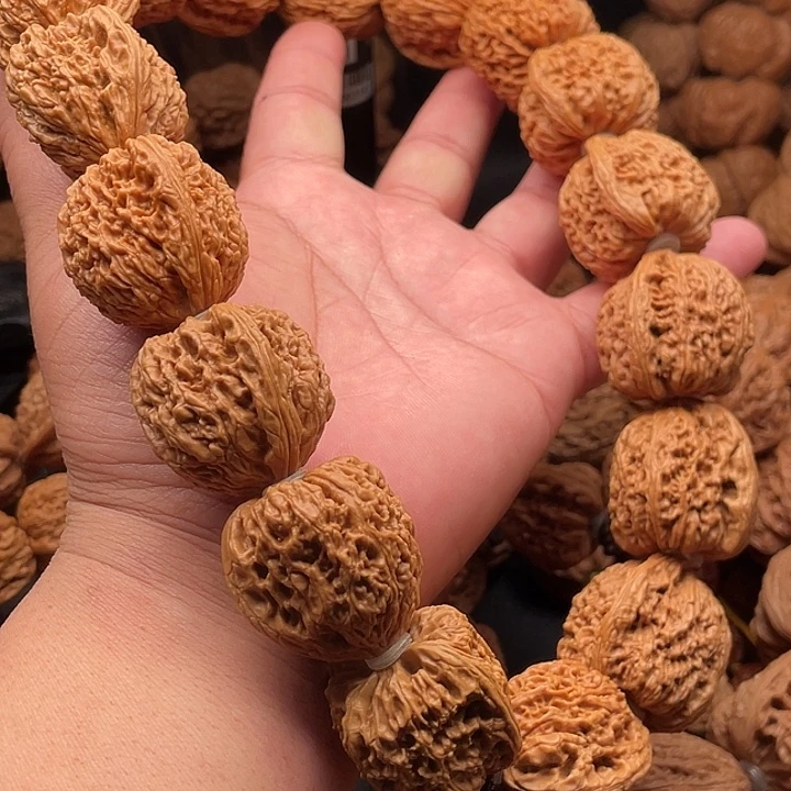 狼***魂文玩核桃吊坠11南疆石