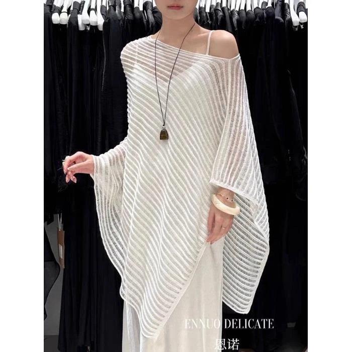 法式慵懒风松弛感镂空针织披肩斗篷女装夏季度假防晒衫高级感上衣