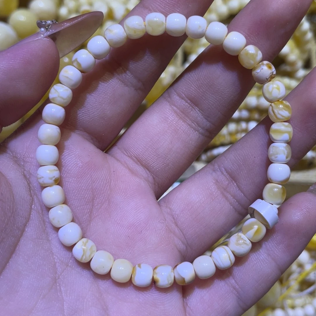 手绳琥珀未镶嵌5.5m