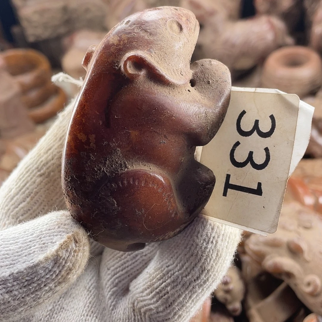 和田玉（糖玉）未镶嵌挂件