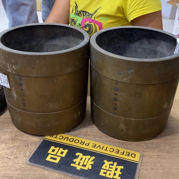 中古品有微瑕,谨慎入手