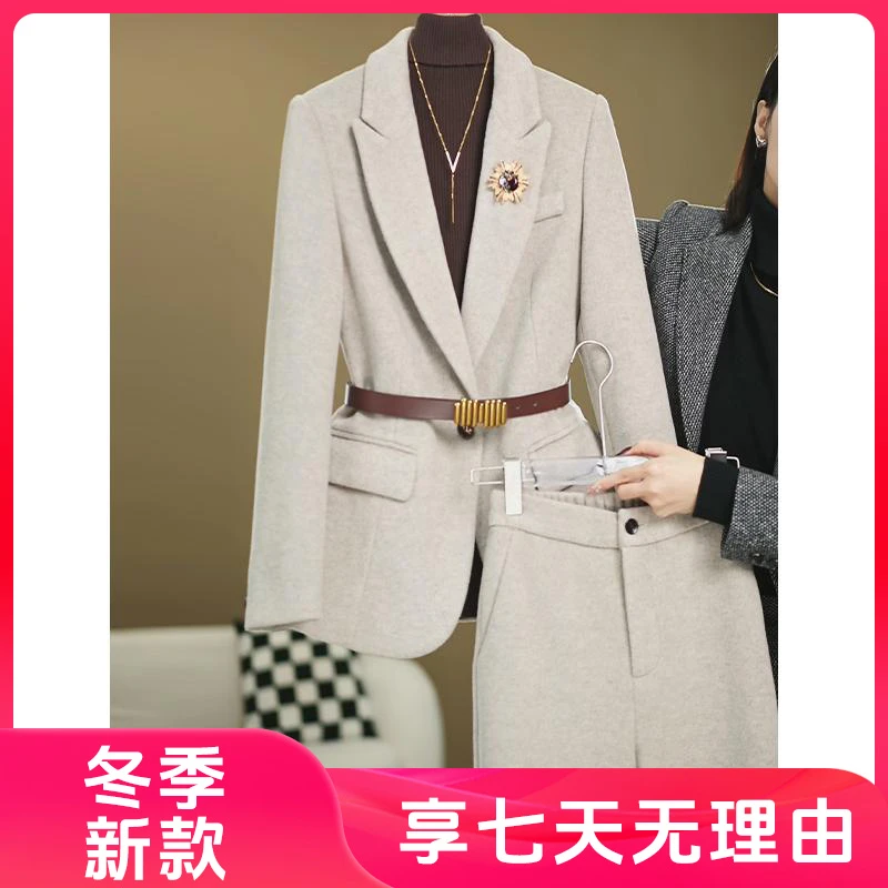 【木木衣橱】2024年冬季新款复古显瘦气质修身女神范时尚套装通勤