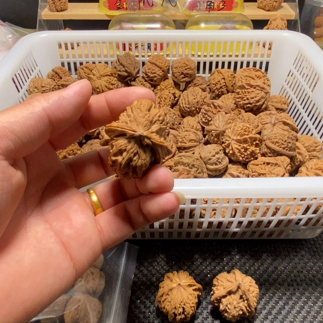 飞***核桃异形单只异形