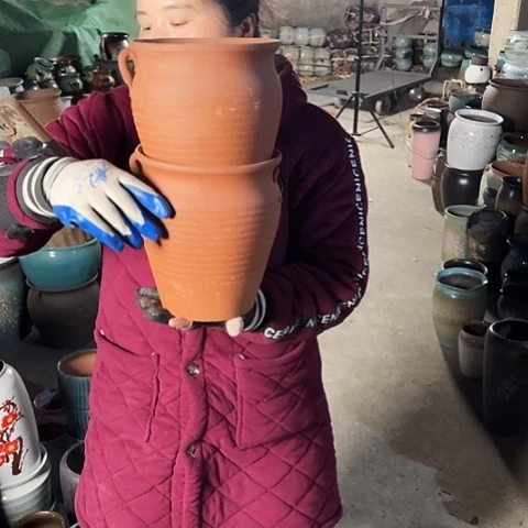 口18高21瑕疵掉耳朵。