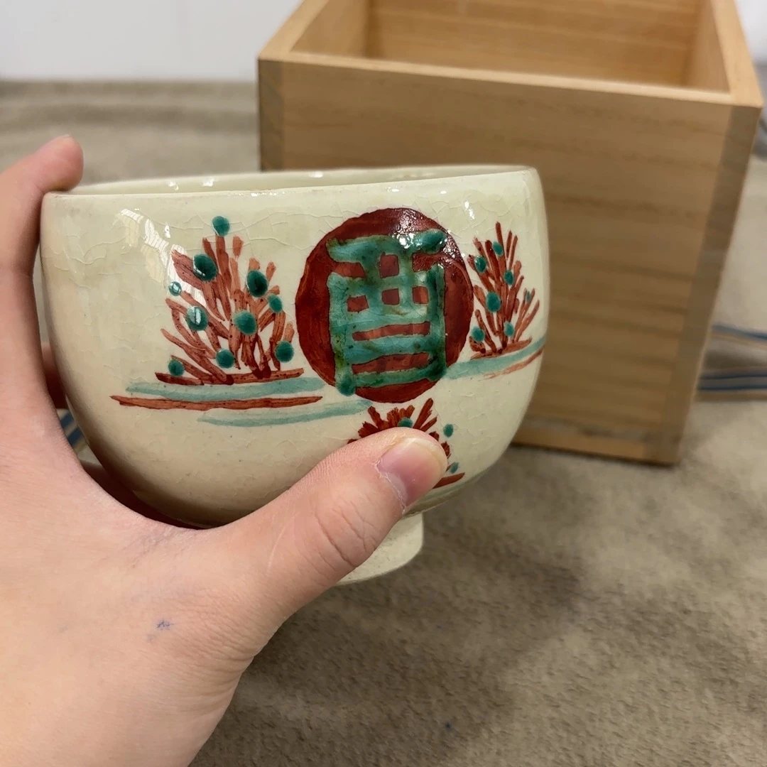 瓷片非常好看漂亮的物品