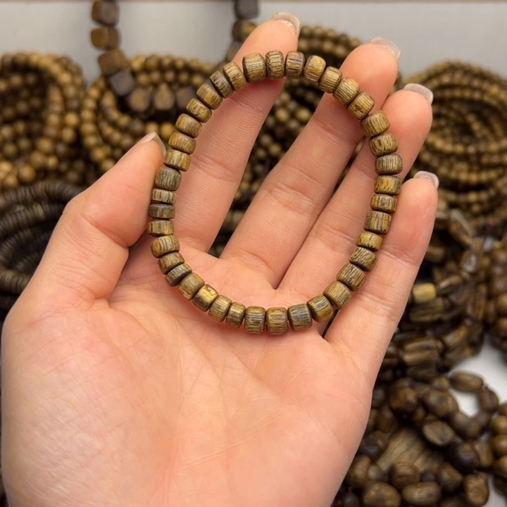 沉香沉香碎屑种植奇楠桶珠 卡07，4克