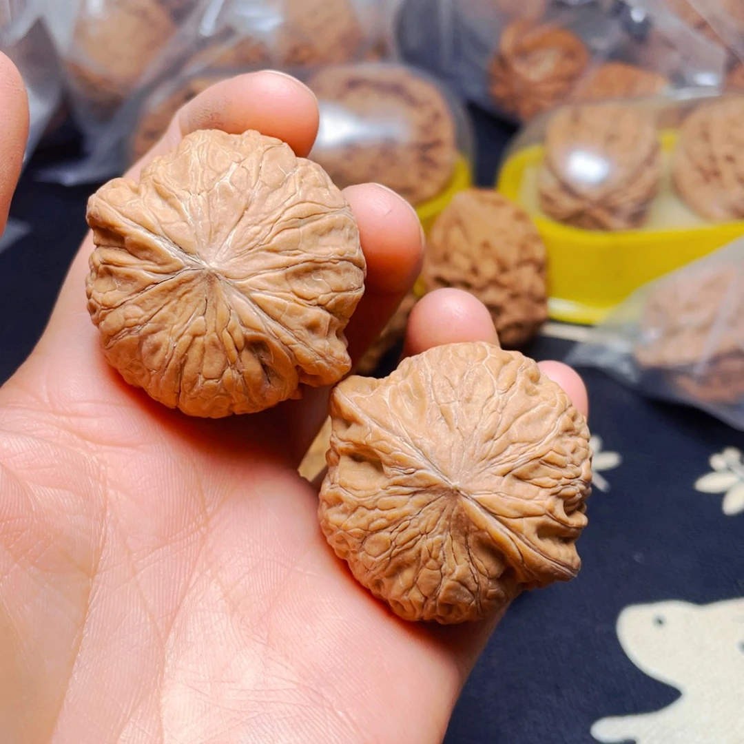 吊坠文玩核桃铁锤妹妹