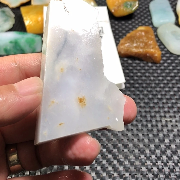 翡翠颈饰未镶嵌缅甸翡翠片料