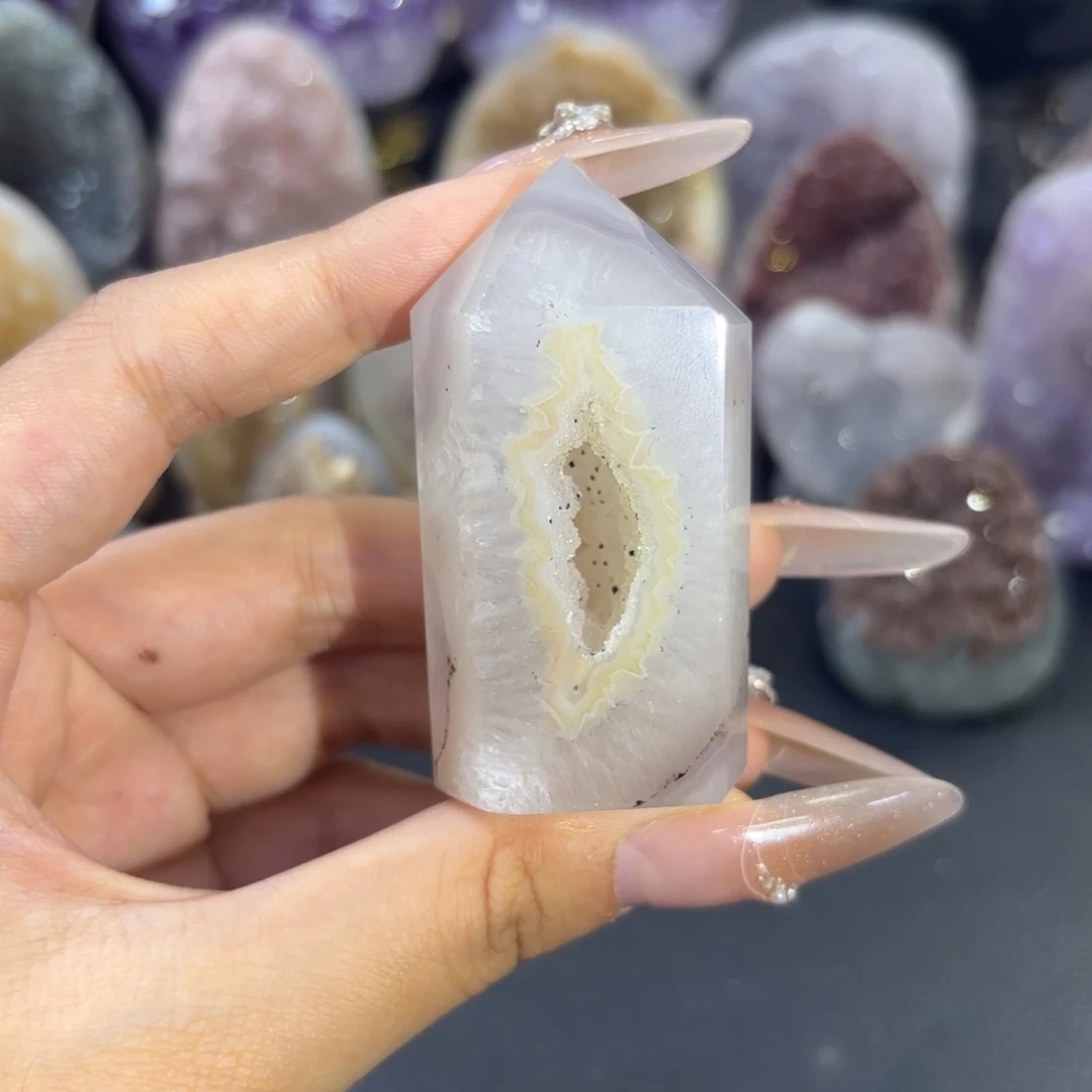 紫晶大型摆件（非配饰）未镶嵌全抛 小柱子