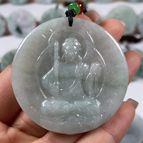翡翠颈饰未镶嵌不动明王福利