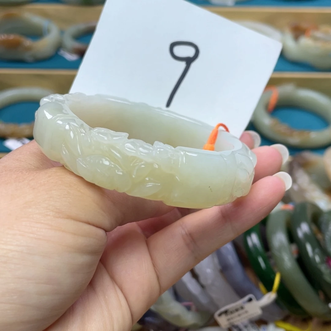 未镶嵌手镯和田玉圈口57