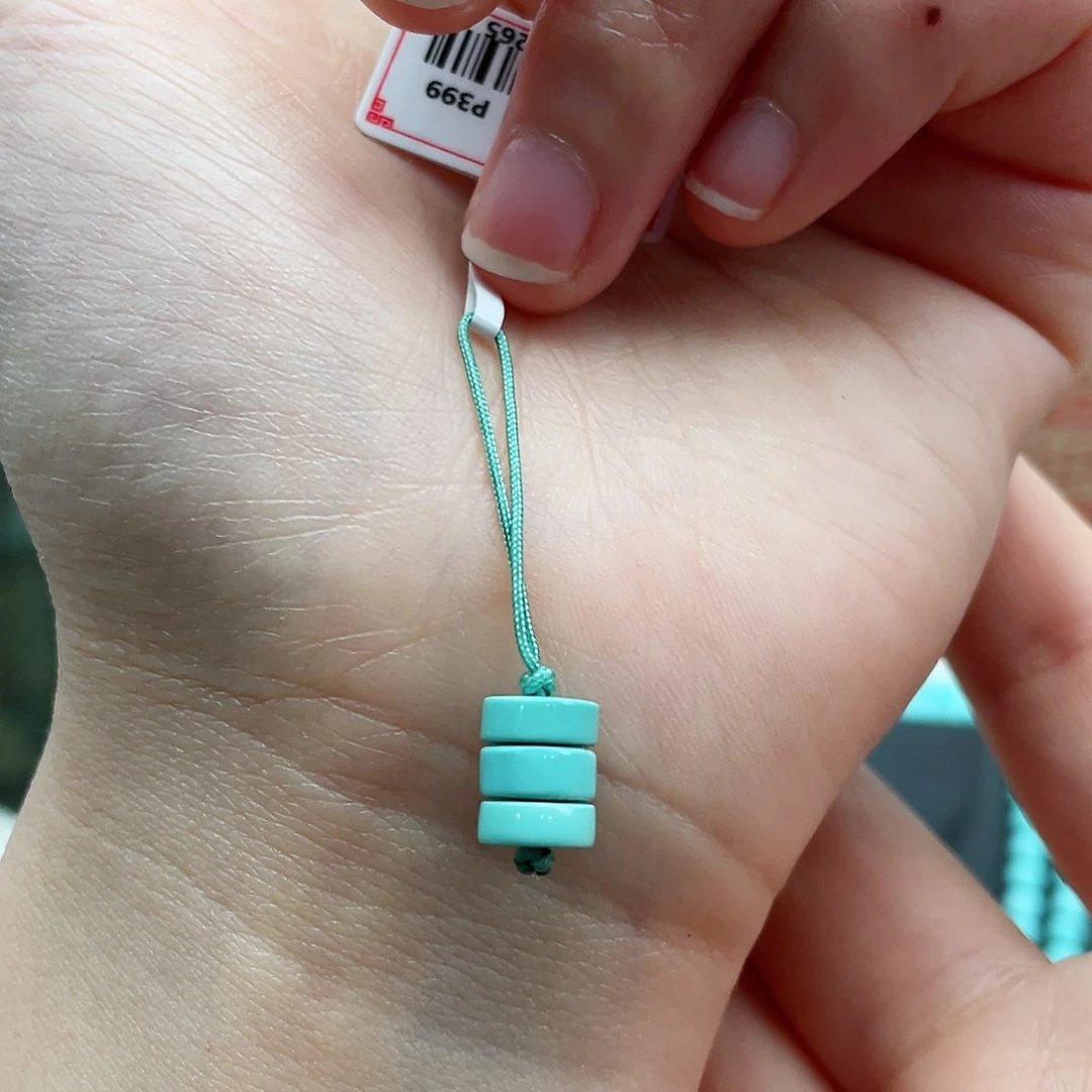 绿松石颈饰未镶嵌