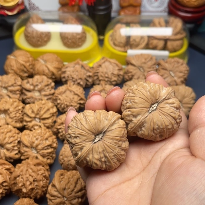 文玩核桃把件w**u南瓜墩