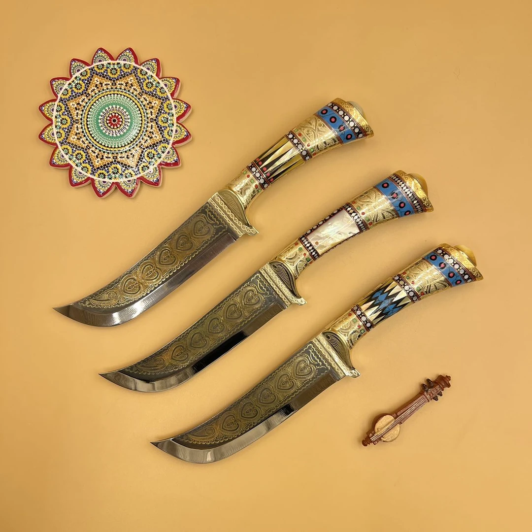 【英吉沙】马蹄款高端直柄小刀做工精美款适合送人收藏优选