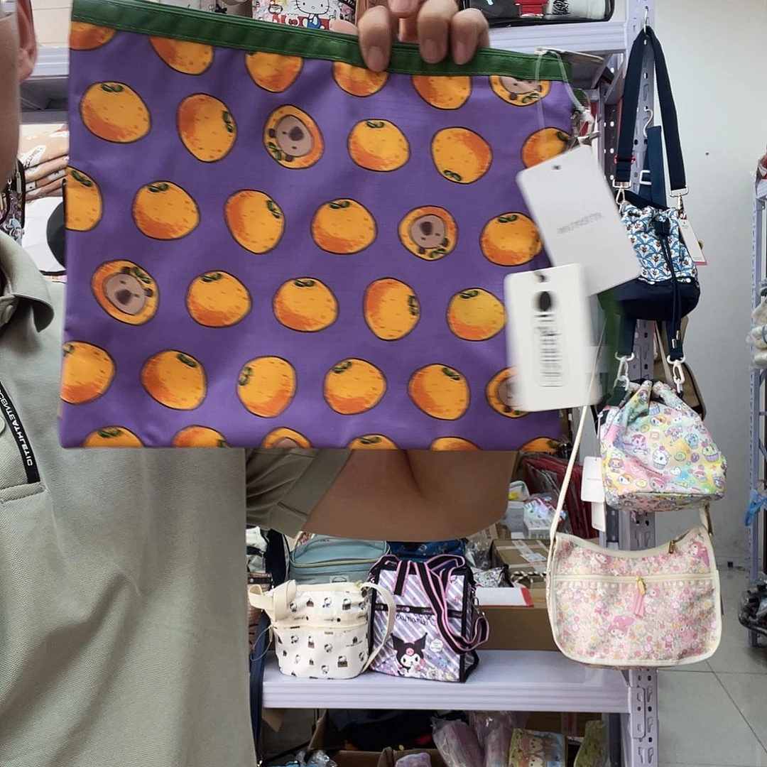 PU化妆包等产品和