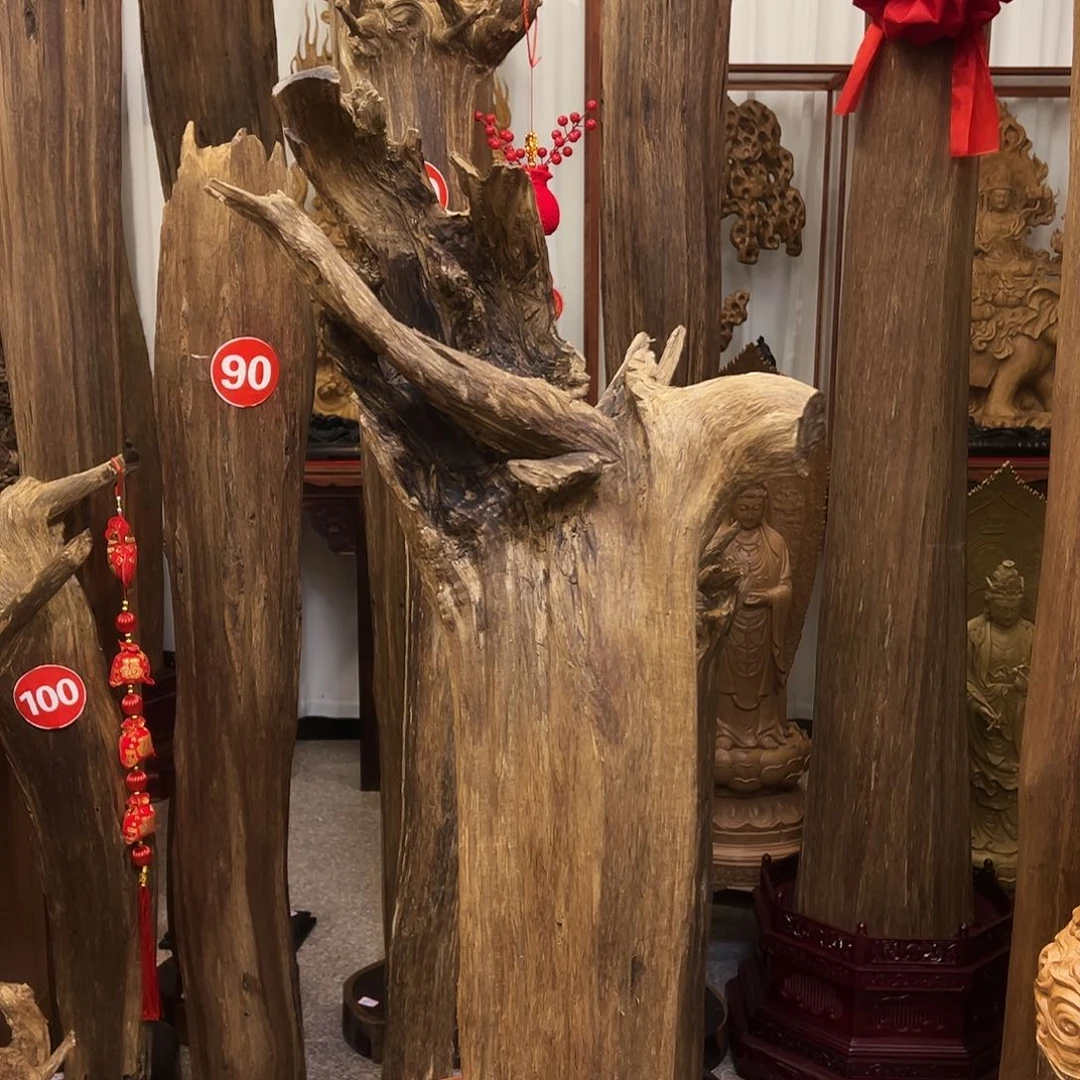 沉香摆件凌*沉香摆件