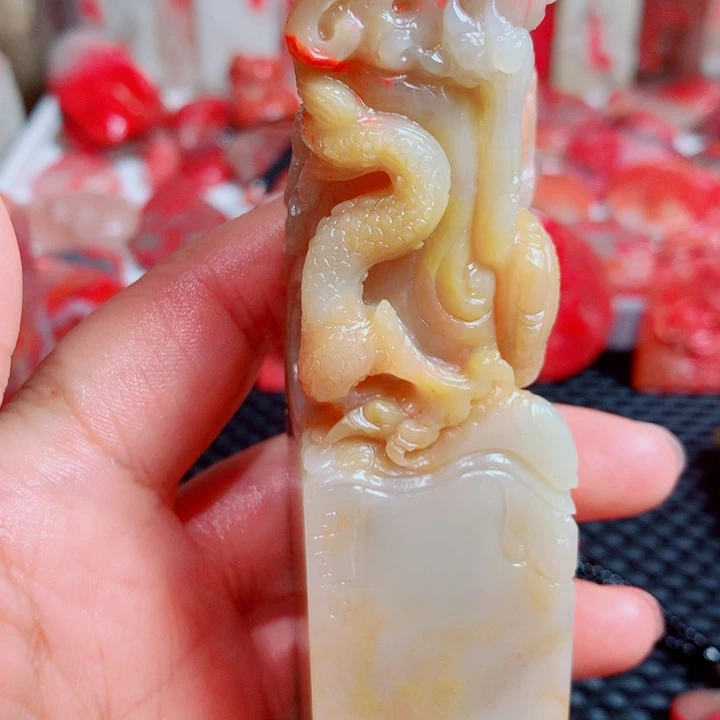 枫***萧巴林石巴林鸡血印章