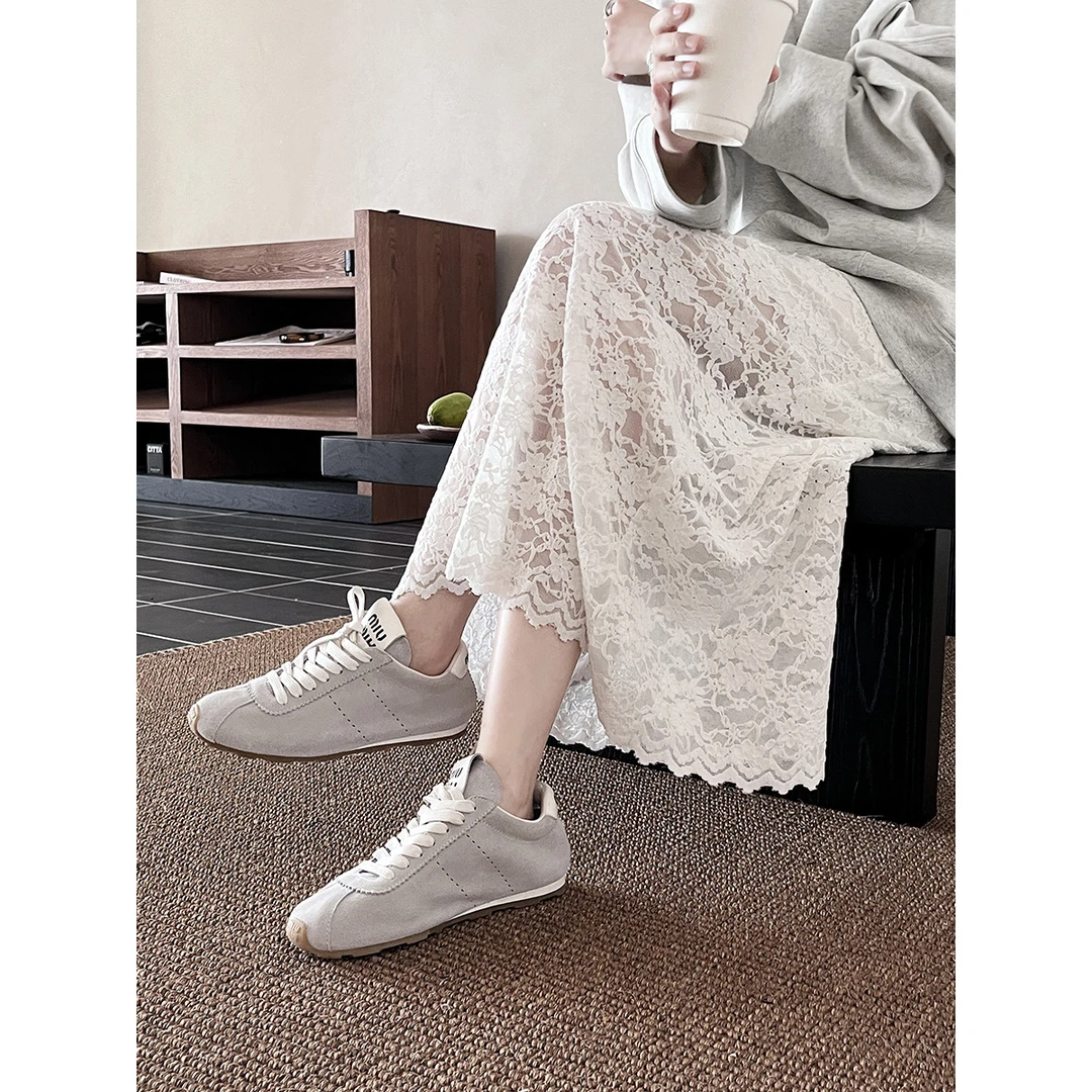 2025秋新款法式加厚松弛绒感通勤百搭蕾丝半裙女半身裙