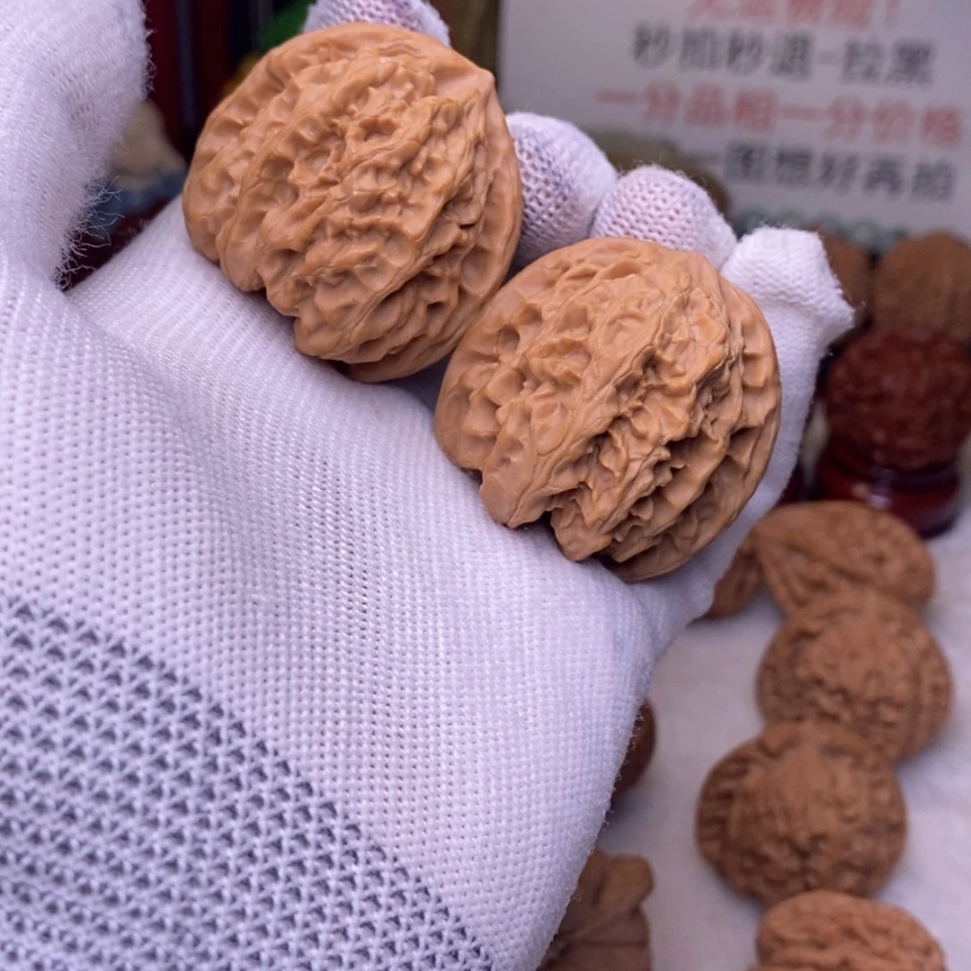 慈***啊吊坠文玩核桃39 野牛