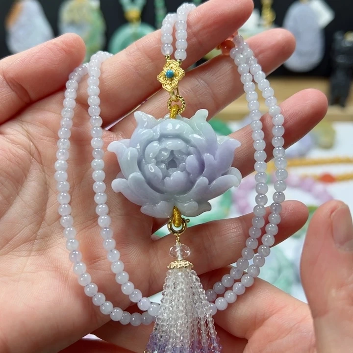 颈饰未镶嵌翡翠吊坠