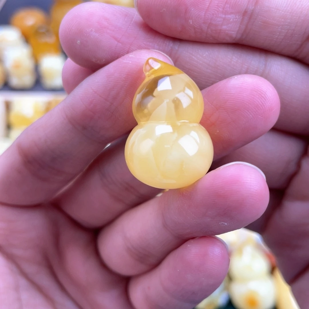 裸石琥珀未镶嵌蜜蜡