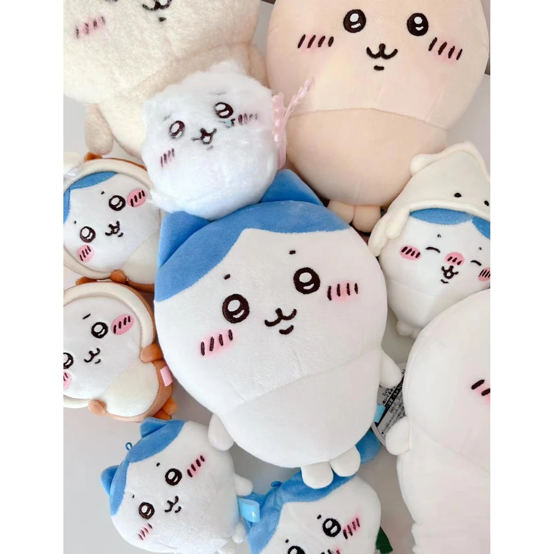 日本原单chiikawa吉伊卡哇毛绒公仔玩具自嘲熊小脚小八吉伊钥匙扣