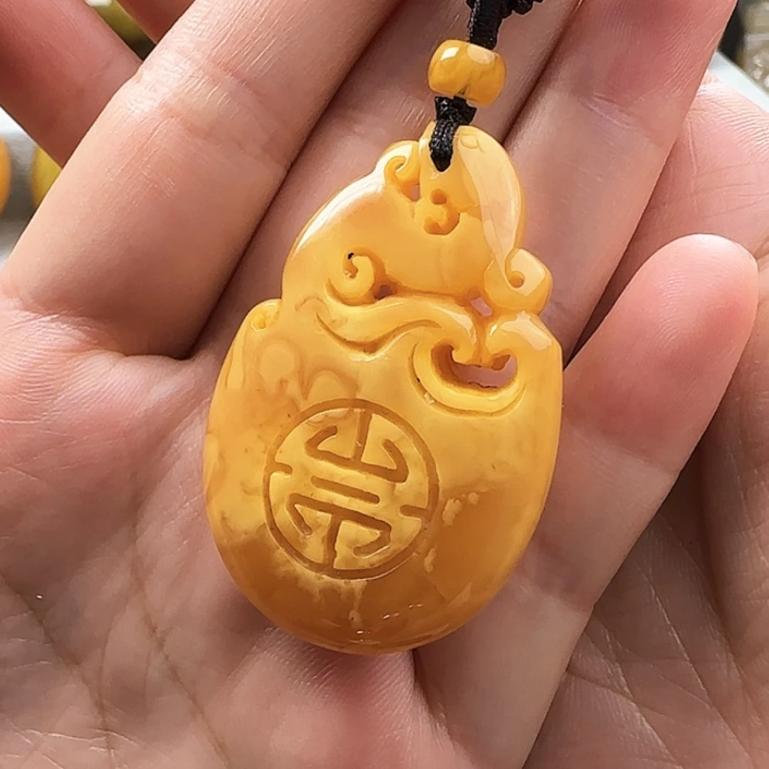 【闪购商品】未镶嵌颈饰琥珀吊坠