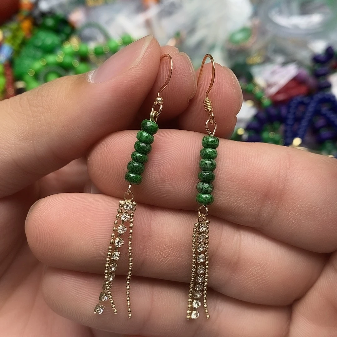 翡翠未镶嵌颈饰8888