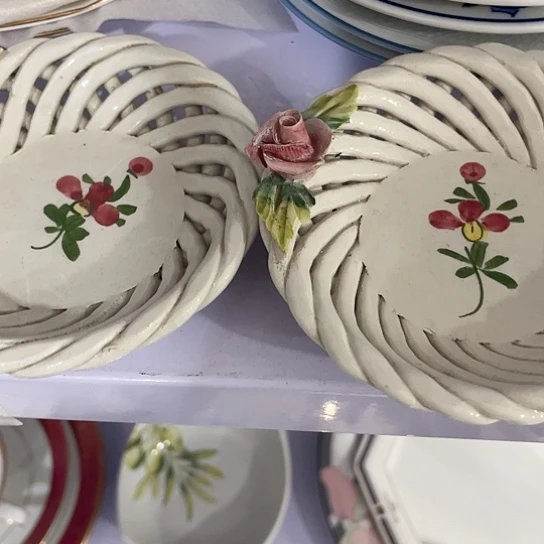 一*西瓷器是指陶瓷中常见于