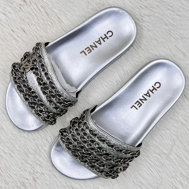 99新 Chanel/香奈儿 链条装扣拖鞋 35码 公价1w 70140