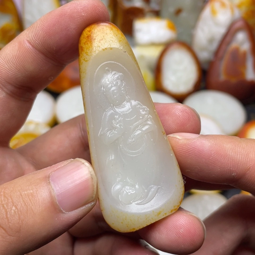 和田玉挂件未镶嵌