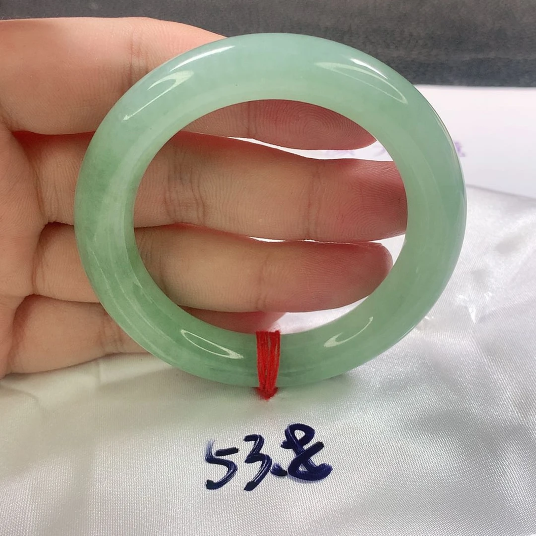 未镶嵌手镯（圆镯）翡翠308号