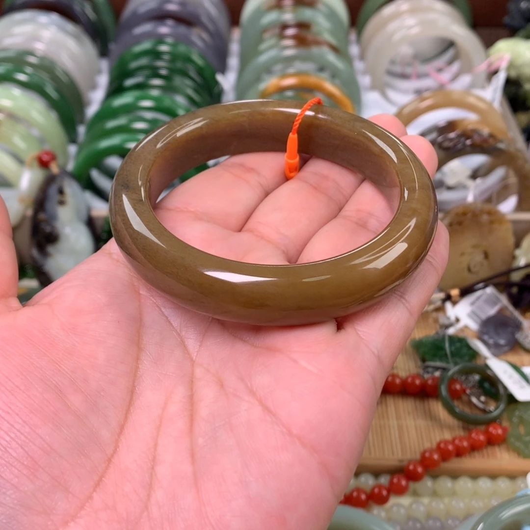 和田玉未镶嵌手镯58_59口径