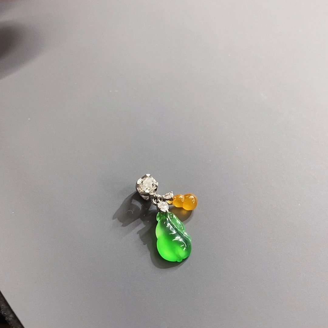 散珠翡翠双彩提溜