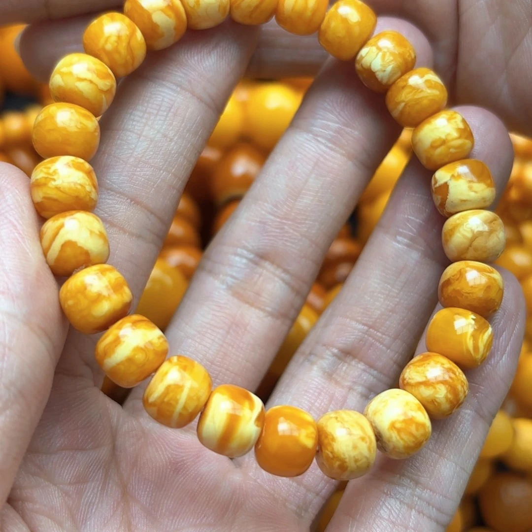 琥珀手链未镶嵌金**缘蜜蜡