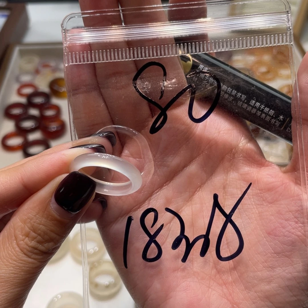 玛瑙/玉髓戒指未镶嵌