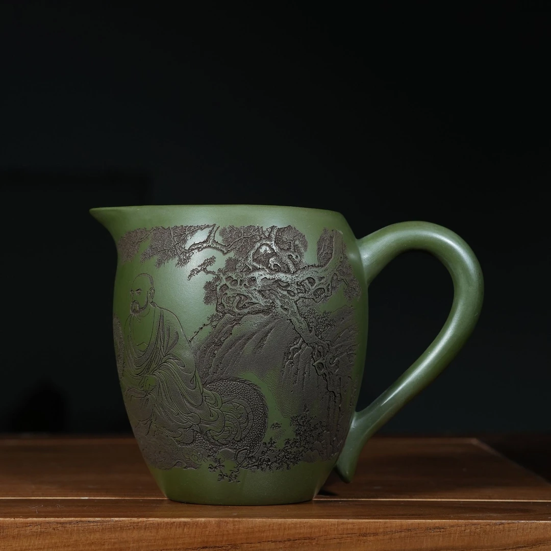 宜兴原矿绿泥书法刻绘紫砂手工公道杯分茶器容量300CC