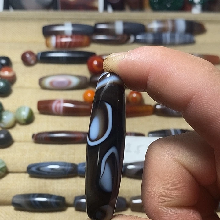 玛瑙/玉髓合金颈饰