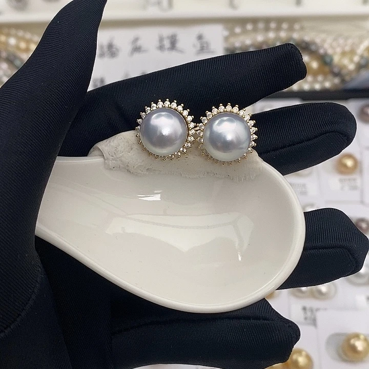 银S925镶嵌耳钉海水珍珠澳白珍珠太阳花耳钉12.1mm