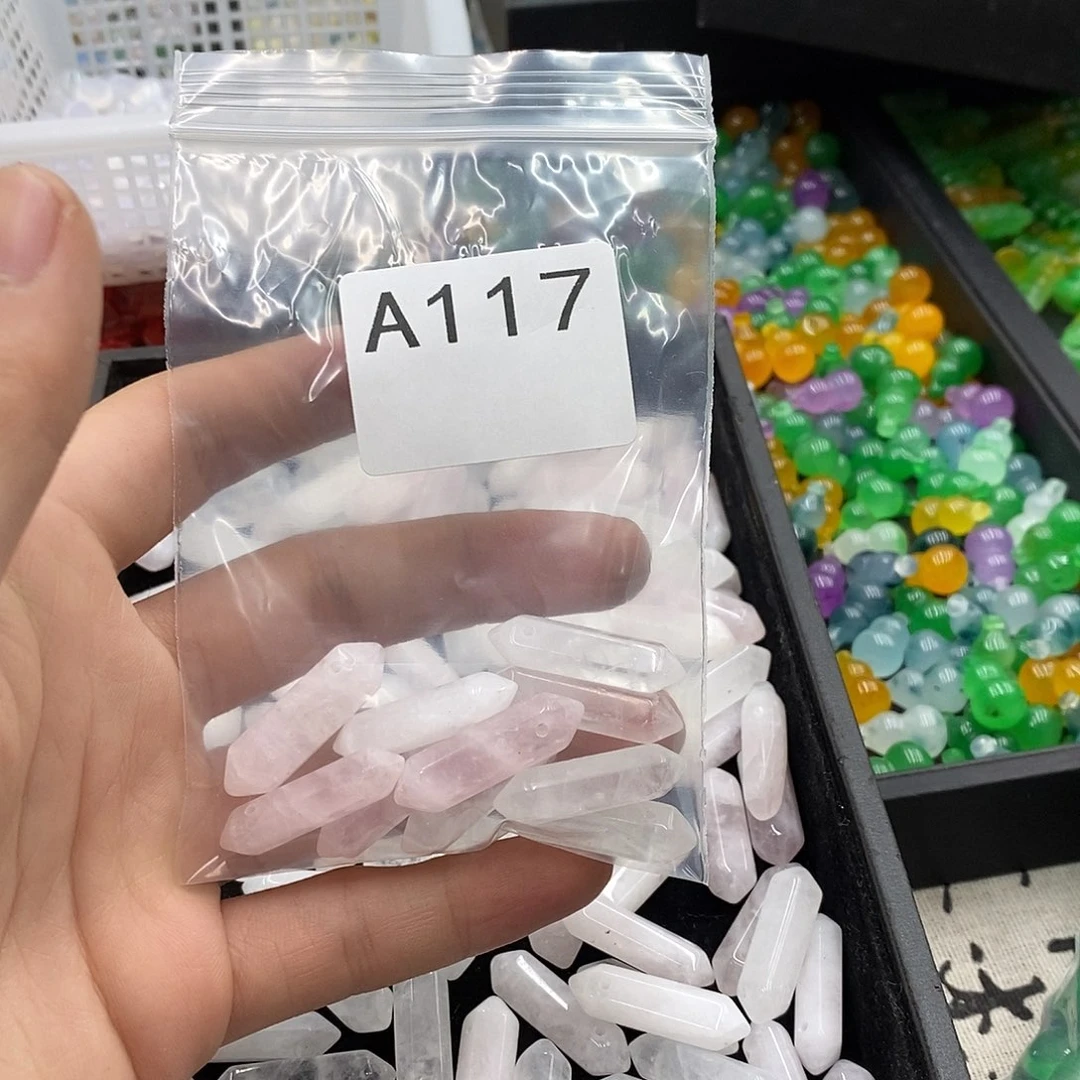 璞***界合金颈饰玛瑙/玉髓
