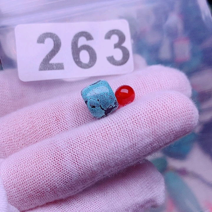 南红玛瑙未镶嵌珠宝奇石