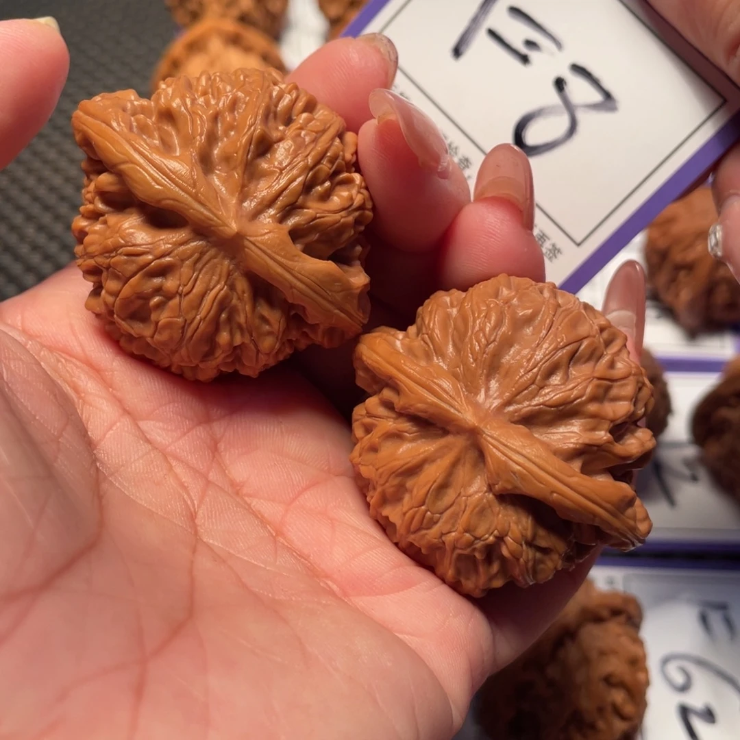 文玩核桃把件8号灯45