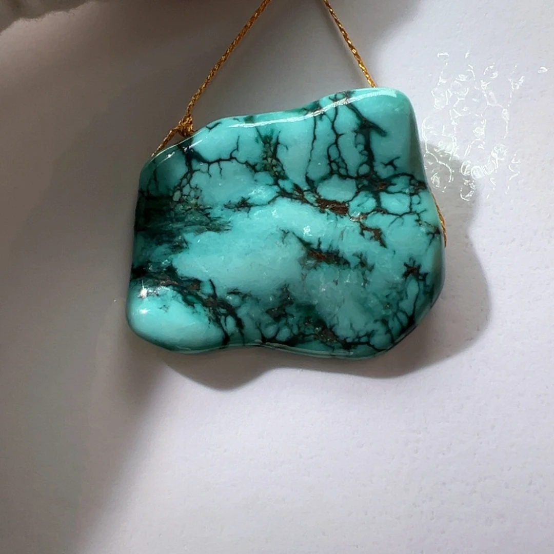 绿松石未镶嵌挂件